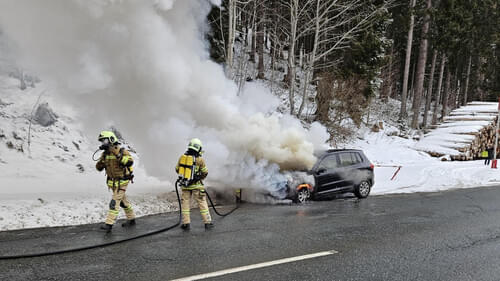 Fahrzeugbrand-in-Jochberg