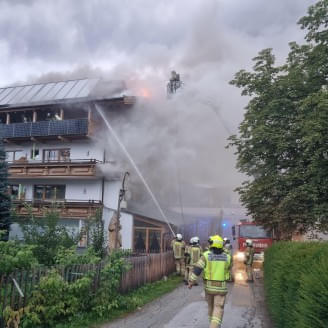 Dachstuhlbrand-Hotel-in-St.-Johann